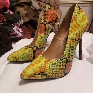 HIGHEST HEEL  SIGNATURE SHOES